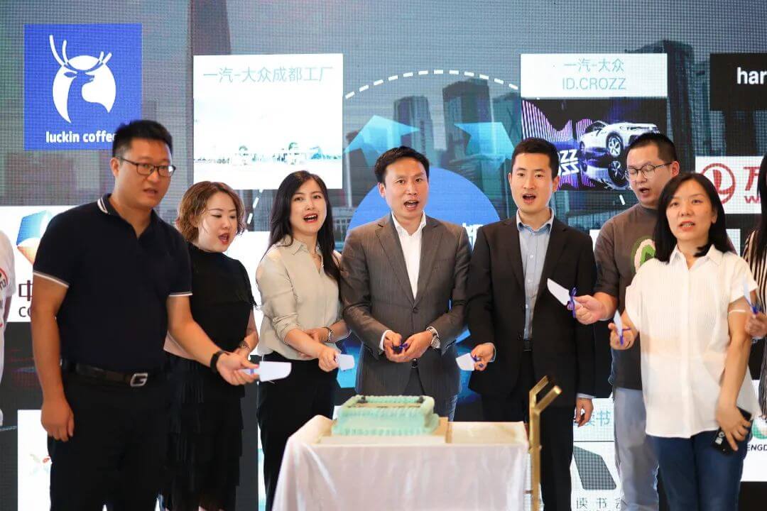 1653628565104604.jpg 640.jpg